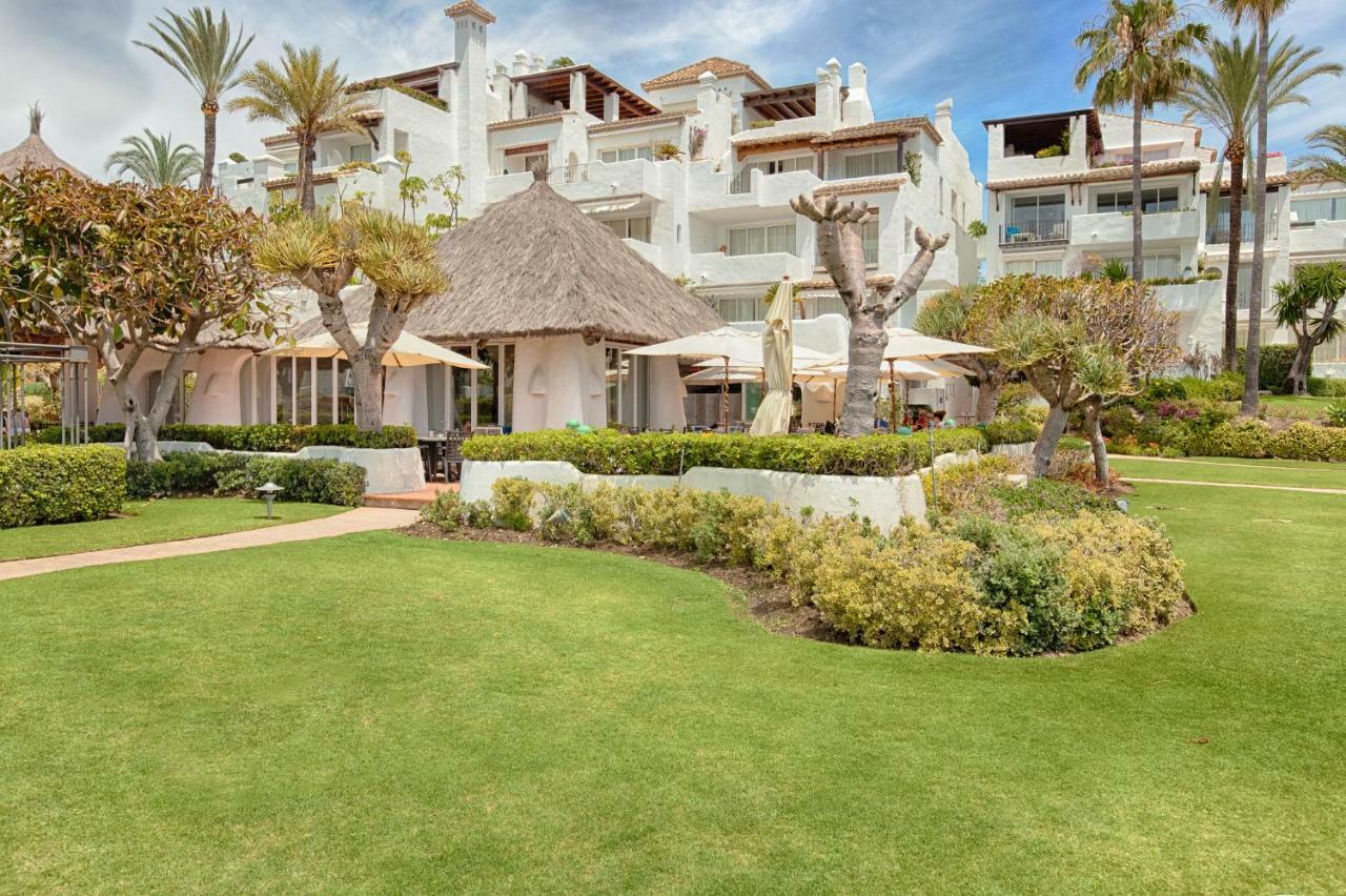 Hanami Alcazaba Beach Front Sea View Estepona Luaran gambar