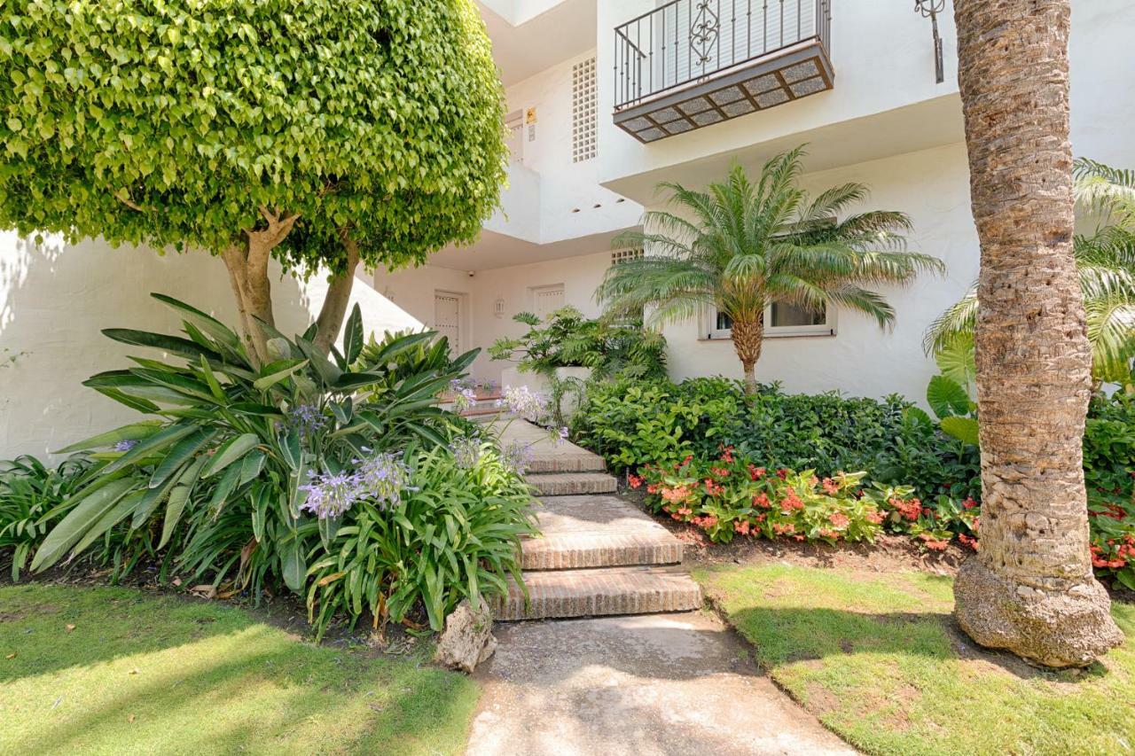 Hanami Alcazaba Beach Front Sea View Estepona Luaran gambar